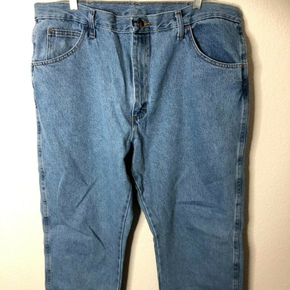 Rustler Classic Men's Regular 5 Pocket Jean, Stone - Picture 1 of 3